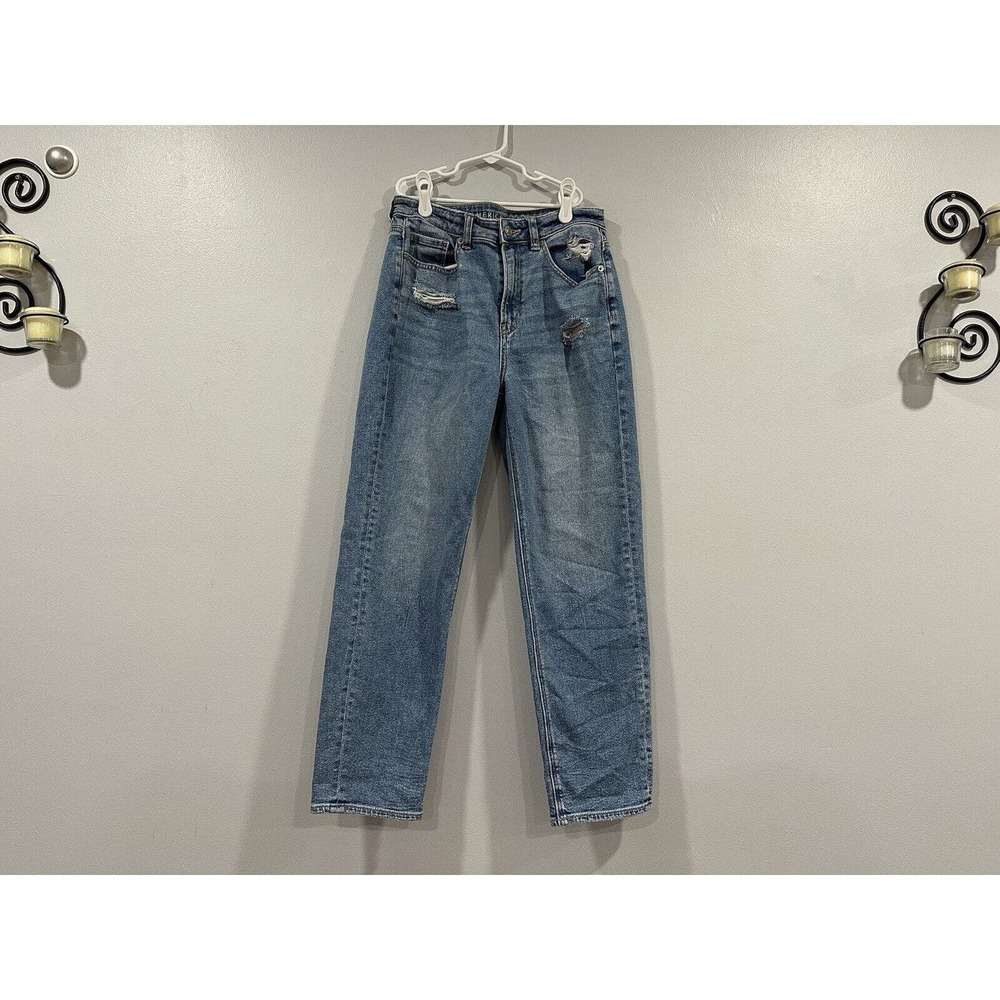 American Eagle Mom Straight Jeans Medium Wash US 4